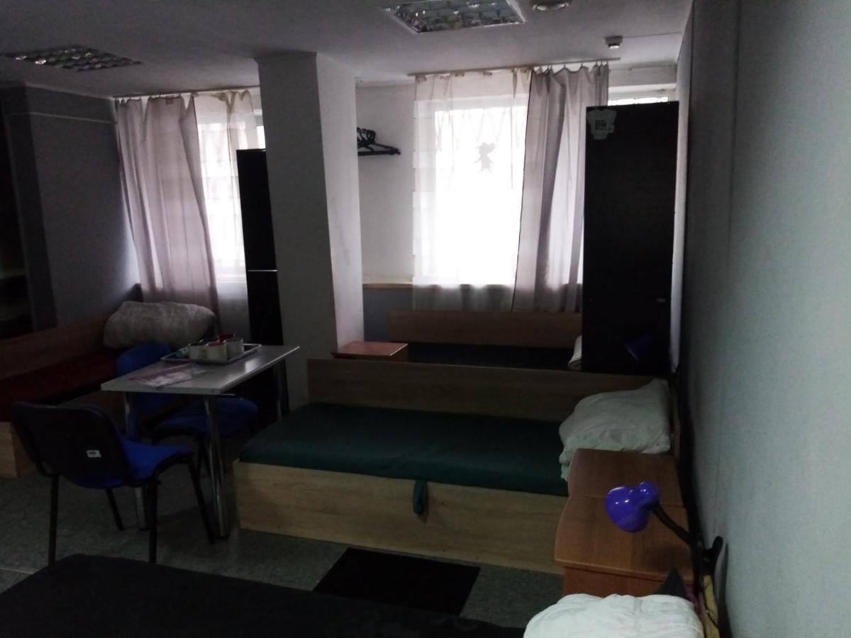 Нау Гостиница Kyjev Exteriér fotografie